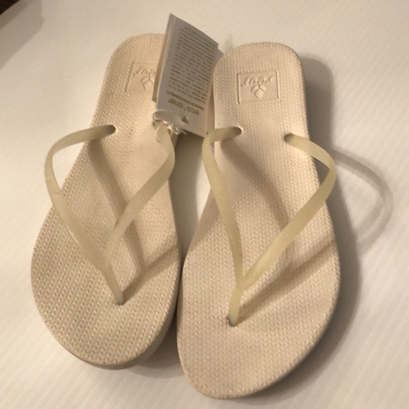 Reef Shoes - Reef Escape Lux Flip Flops